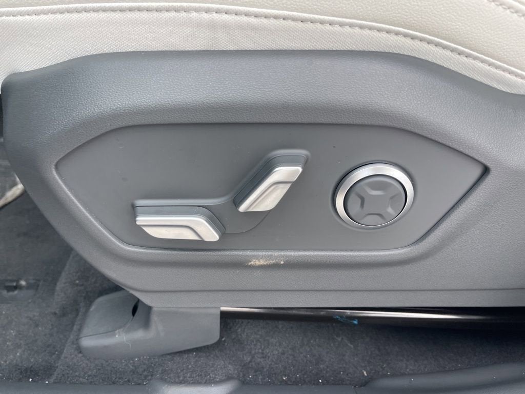 2026 Hyundai SANTA FE HYBRID Limited 6P