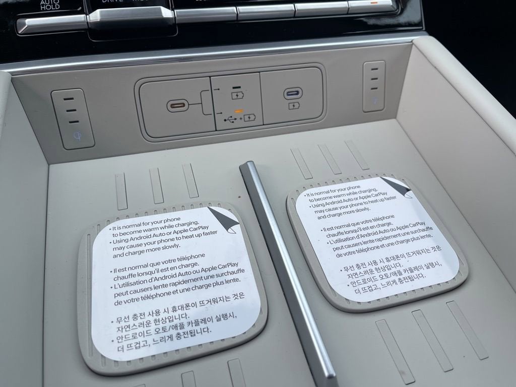 2026 Hyundai SANTA FE HYBRID Limited 6P