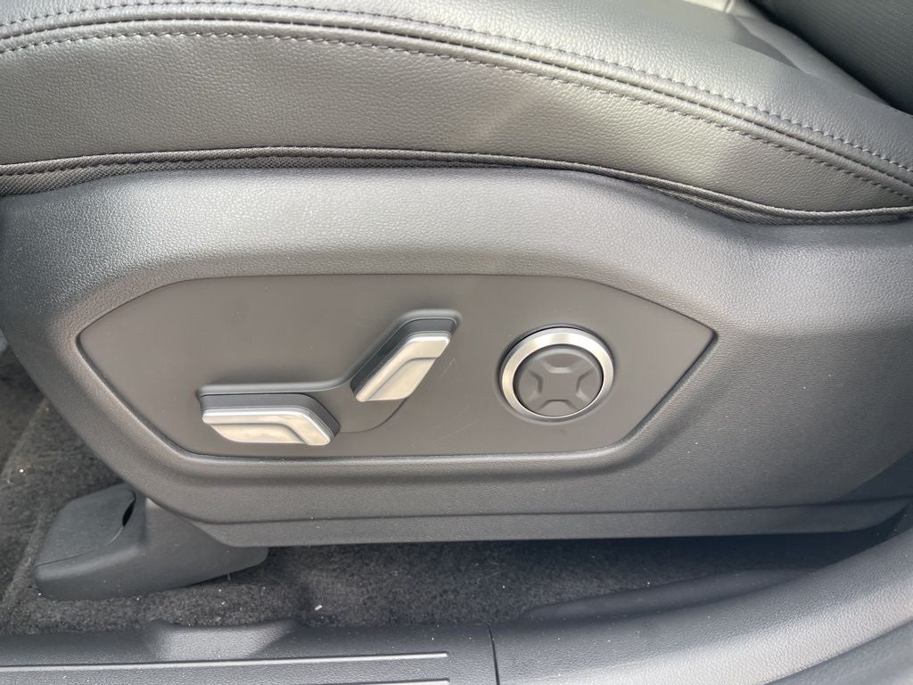 2026 Hyundai SANTA FE HYBRID Limited 6P