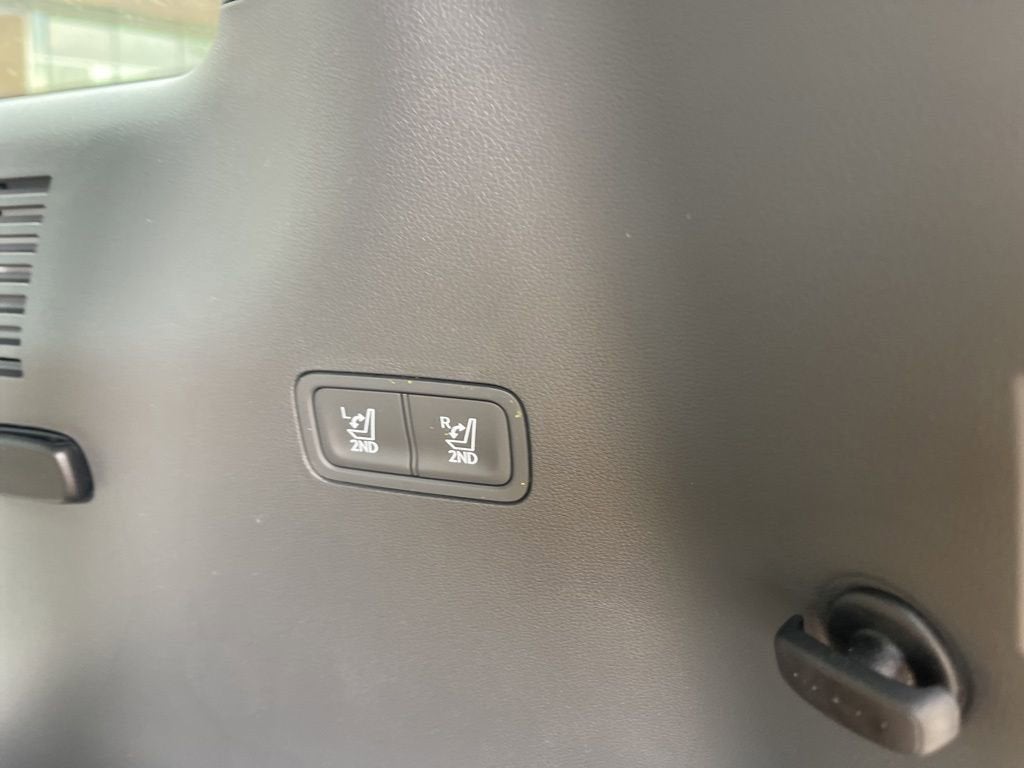 2026 Hyundai SANTA FE HYBRID Limited 6P