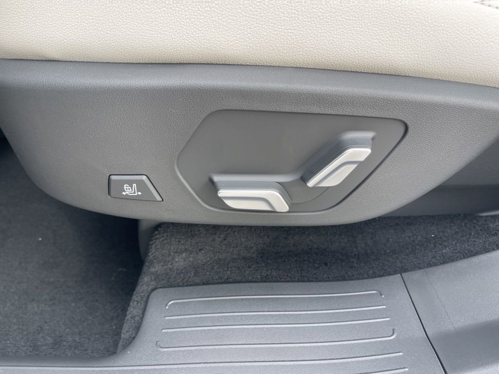 2026 Hyundai SANTA FE HYBRID Limited 6P