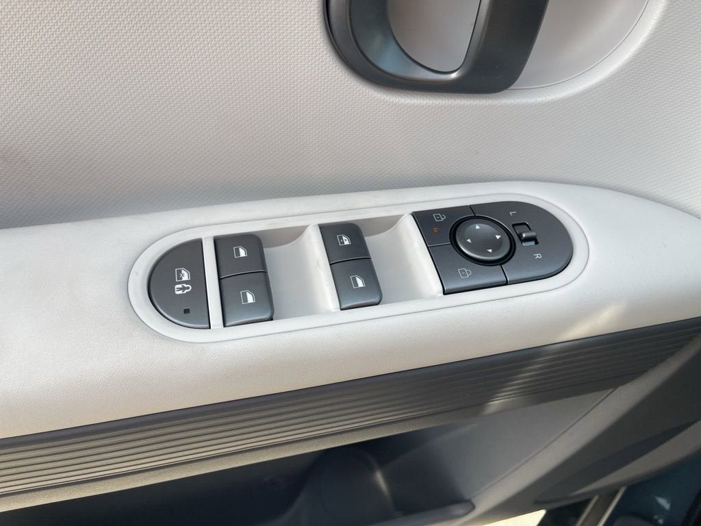 2026 Hyundai IONIQ 5 SE