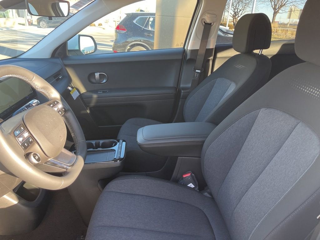 2026 Hyundai IONIQ 5 SE