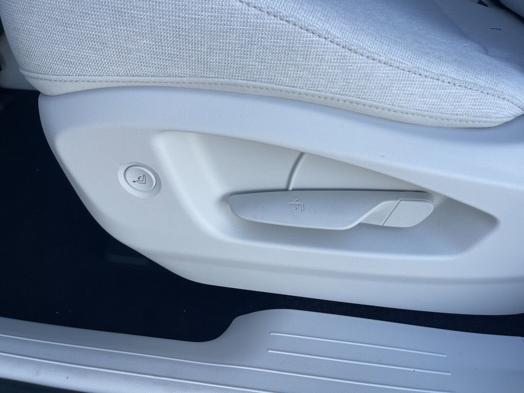 2026 Hyundai IONIQ 9 SE