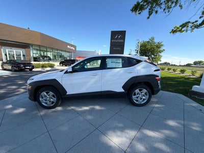 2026 Hyundai KONA SE
