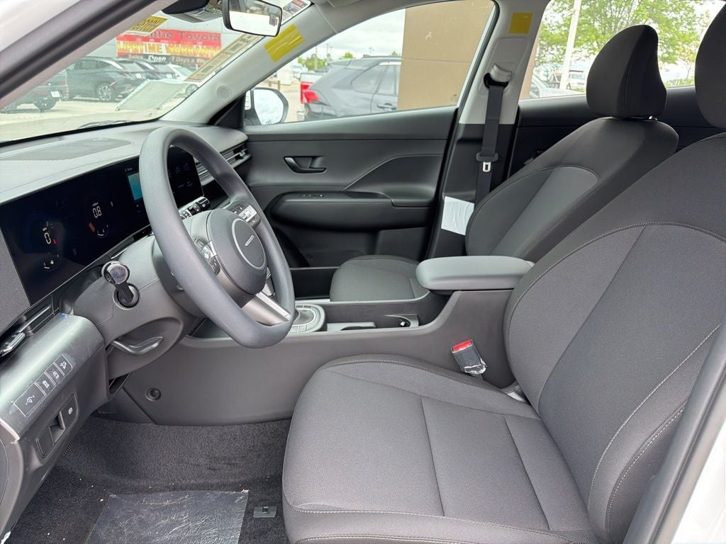 2026 Hyundai KONA SE