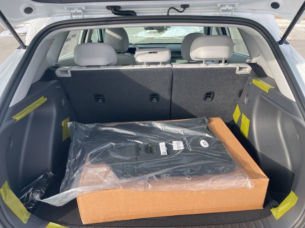 2026 Hyundai KONA SE