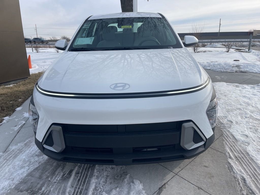 2026 Hyundai KONA SE