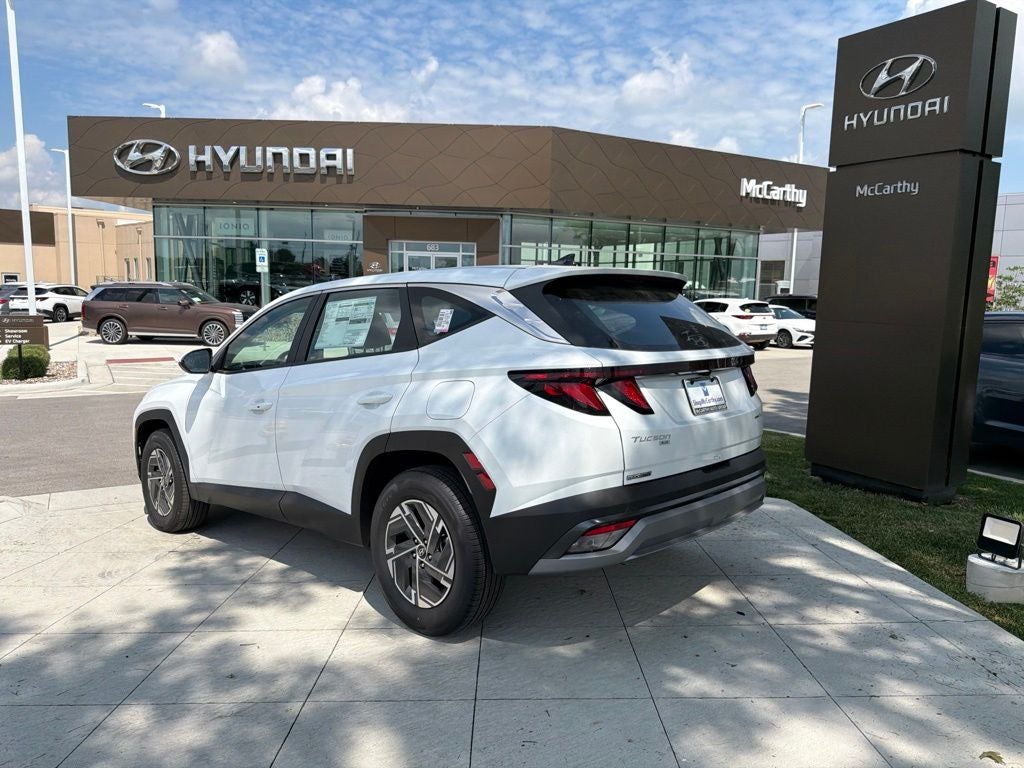 2026 Hyundai TUCSON HYBRID Blue SE