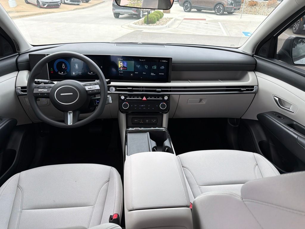 2026 Hyundai TUCSON HYBRID SEL