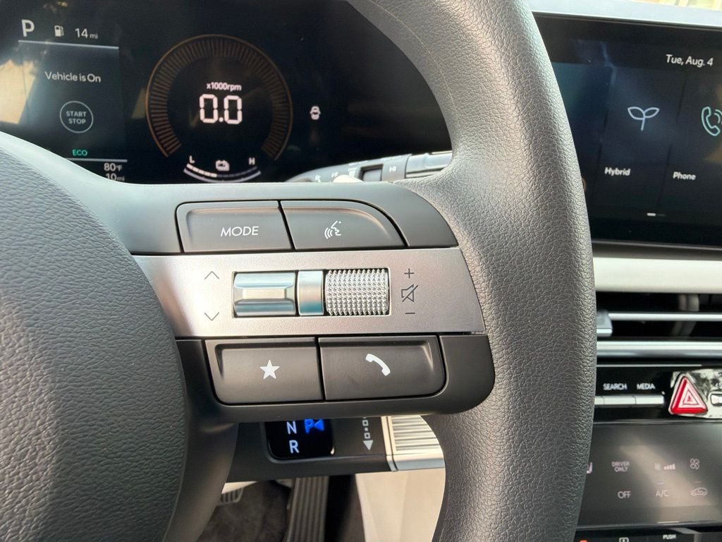 2026 Hyundai TUCSON HYBRID SEL