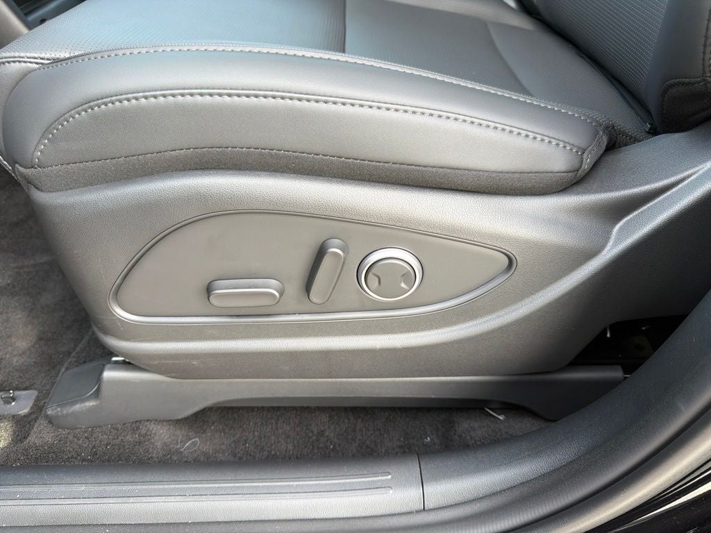 2026 Hyundai PALISADE HYBRID Blue SEL 7 Passenger