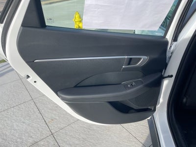 2026 Hyundai SONATA SE