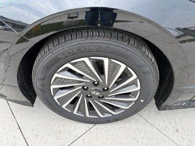 2026 Hyundai SONATA HYBRID Limited