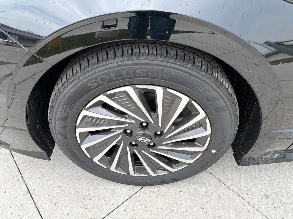 2026 Hyundai SONATA HYBRID Limited