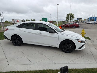2026 Hyundai ELANTRA HYBRID SEL Sport