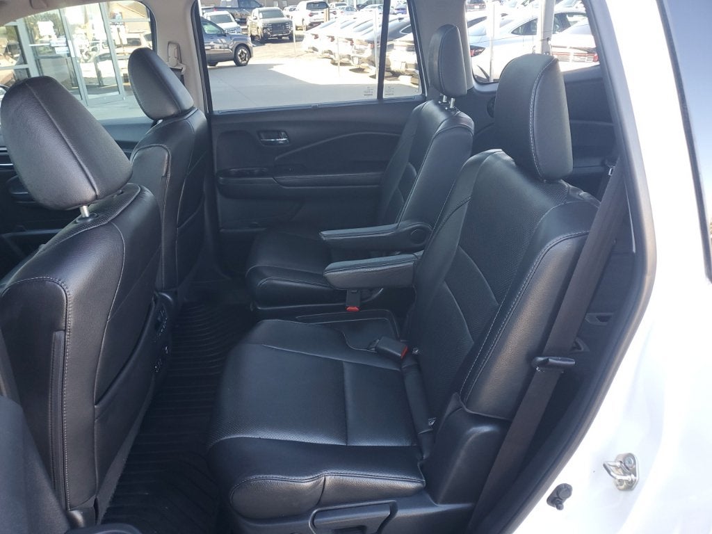 2017 Honda Pilot Elite