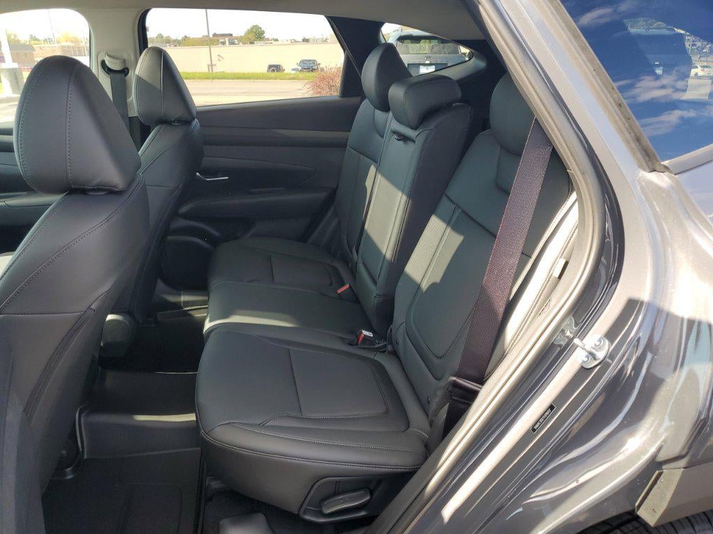 2026 Hyundai TUCSON SEL Premium FWD