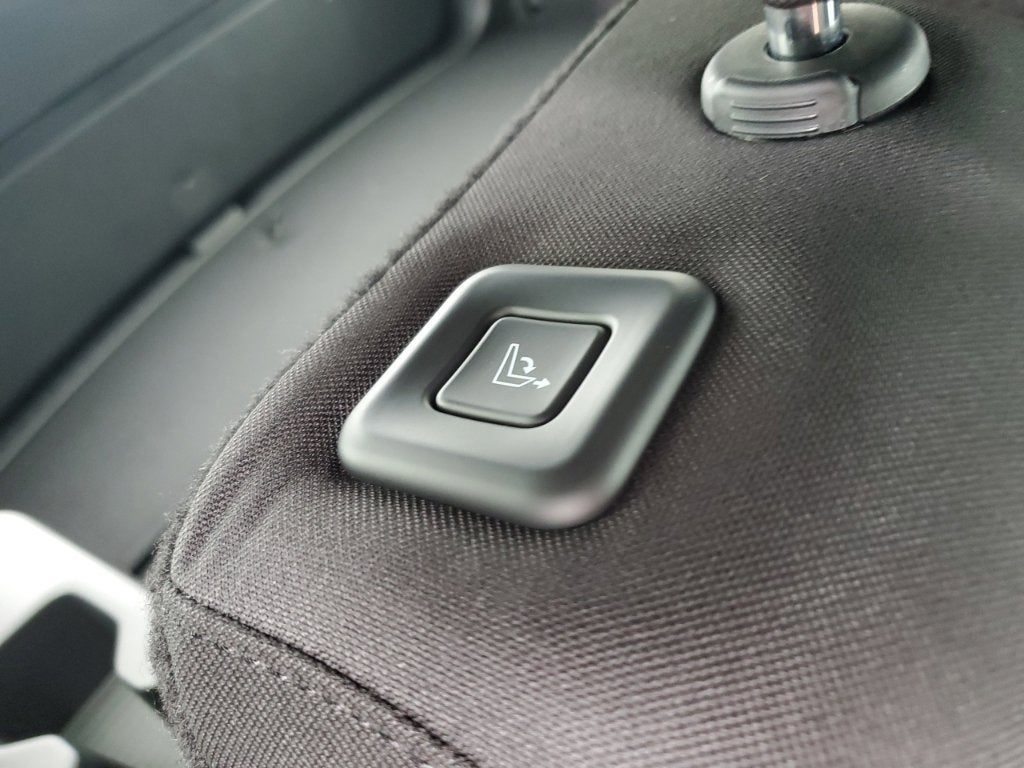 2027 Hyundai SANTA FE SE FWD