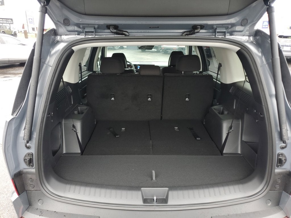 2027 Hyundai SANTA FE SE FWD