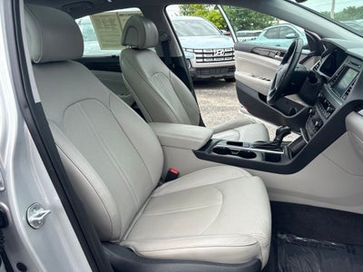 2016 Hyundai SONATA Limited