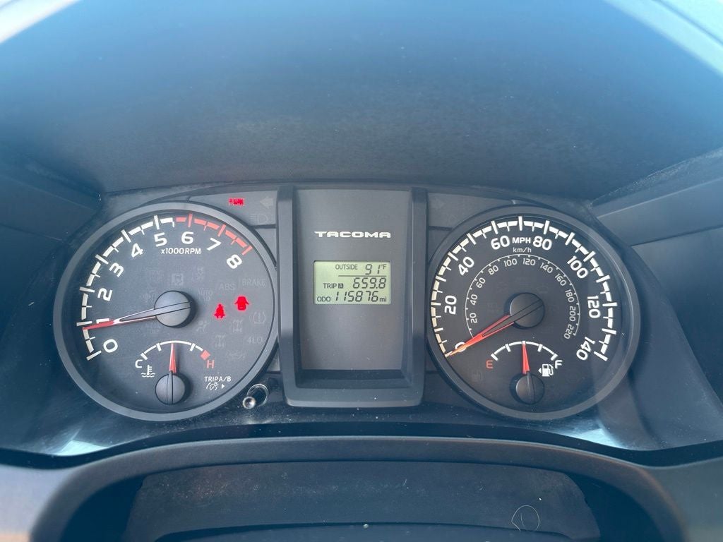 2016 Toyota Tacoma SR