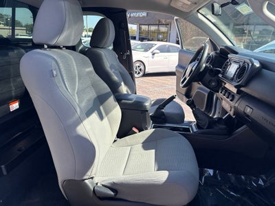 2016 Toyota Tacoma SR