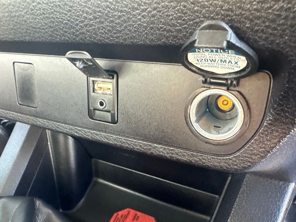 2016 Toyota Tacoma SR
