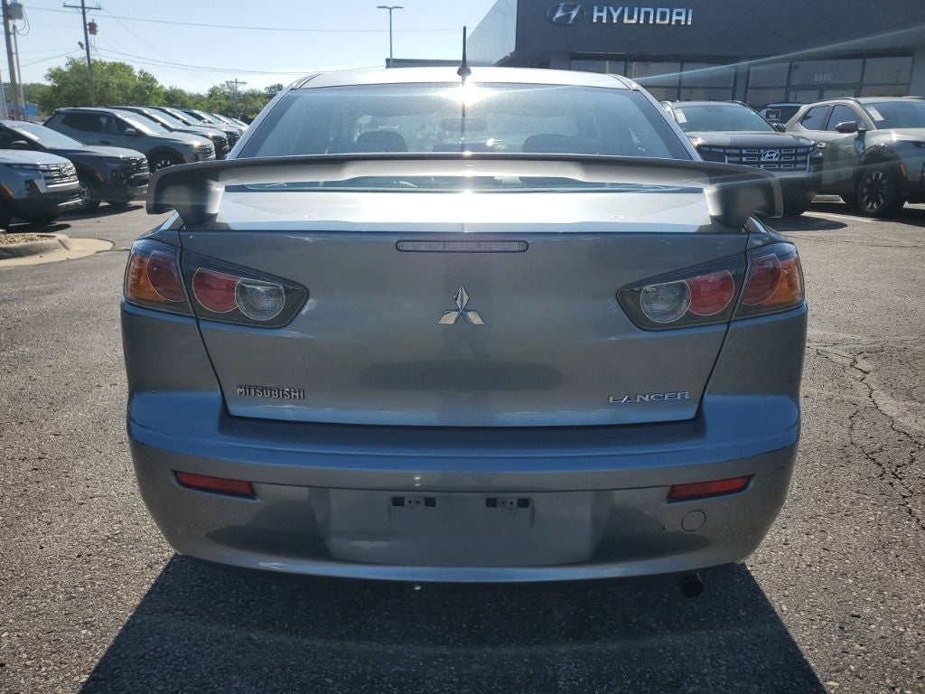 2016 Mitsubishi Lancer ES