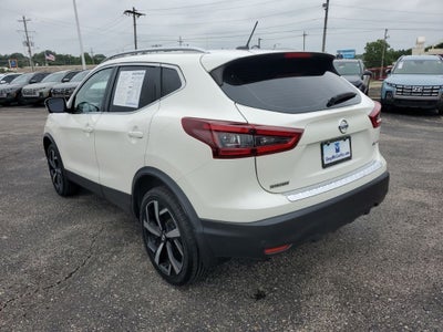 2020 Nissan Rogue Sport SL