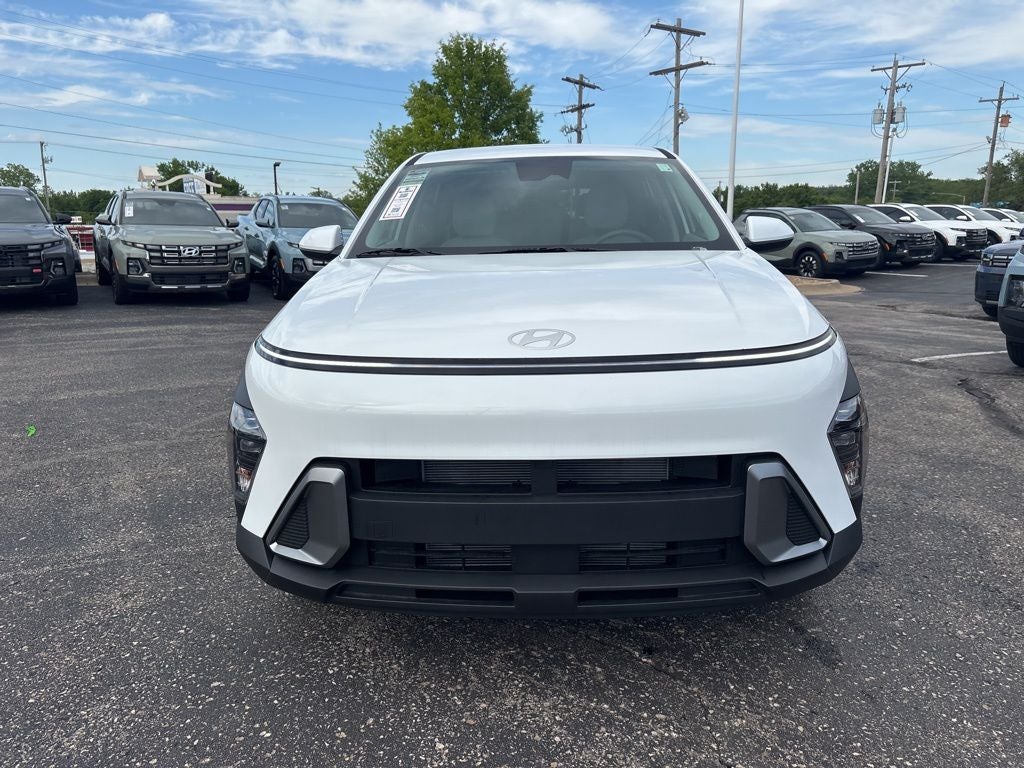 2026 Hyundai KONA SE