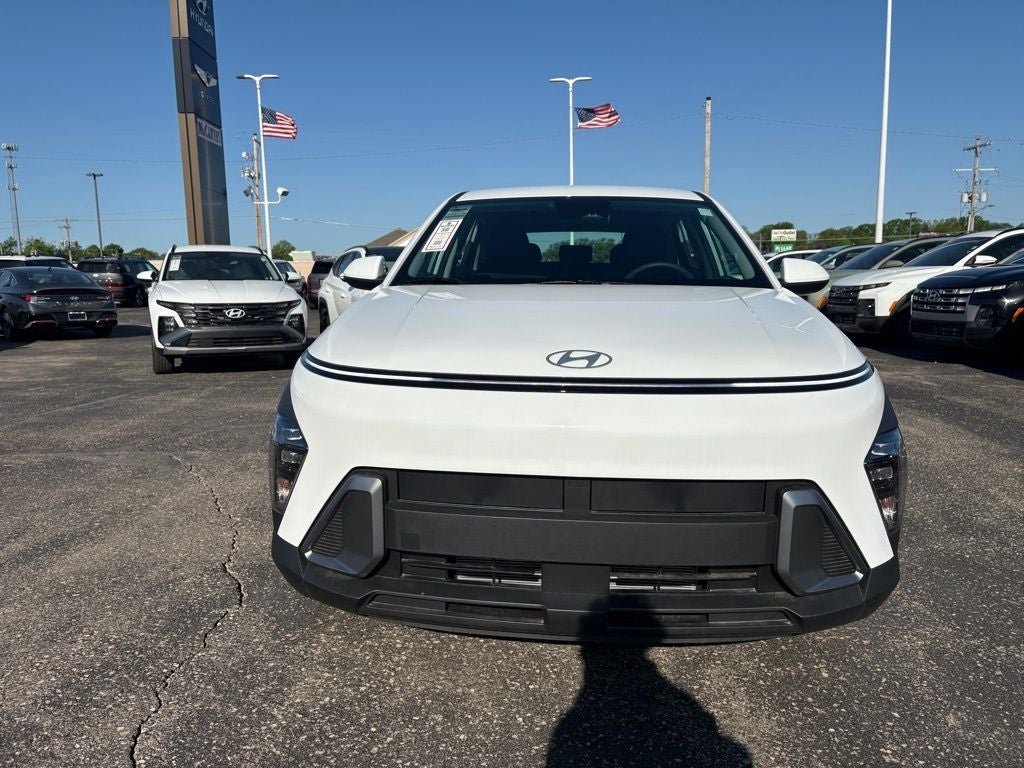 2026 Hyundai KONA SE
