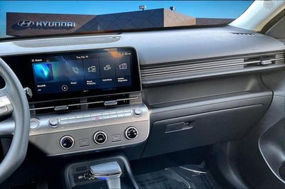 2026 Hyundai KONA SE FWD