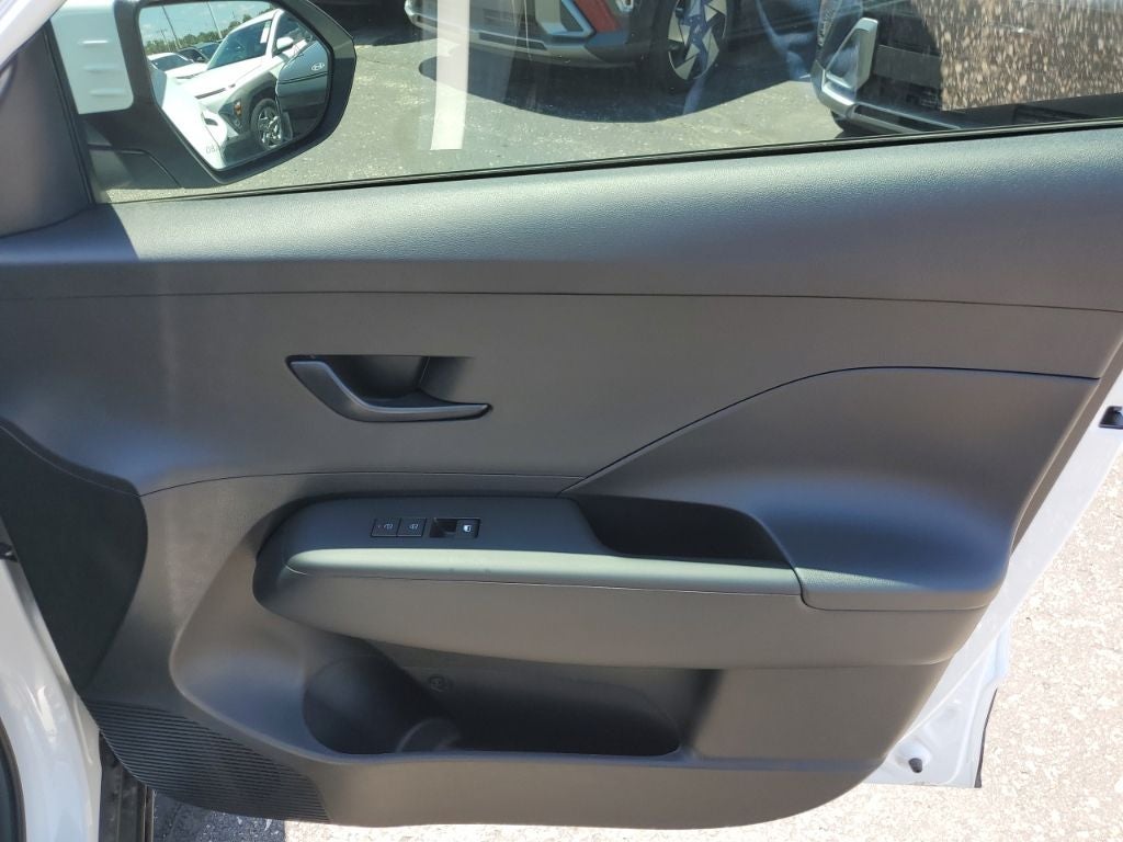 2026 Hyundai KONA SE FWD