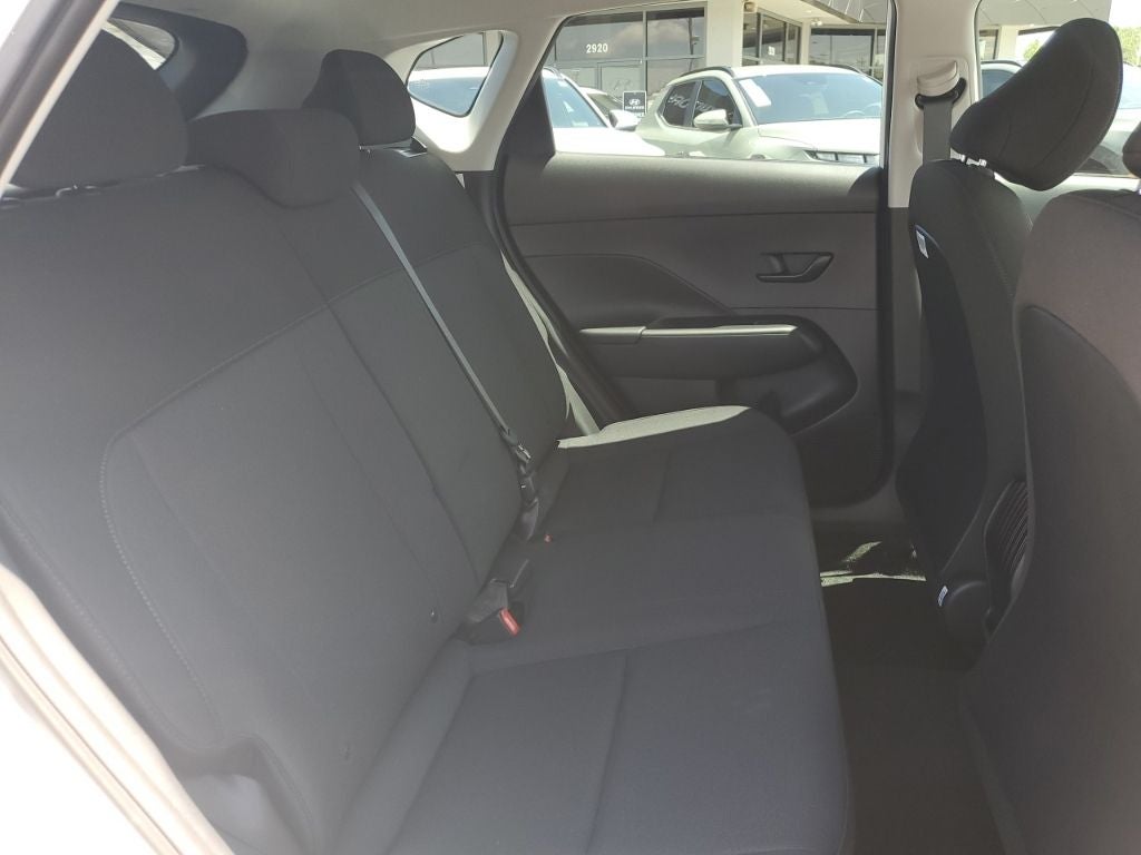 2026 Hyundai KONA SE FWD