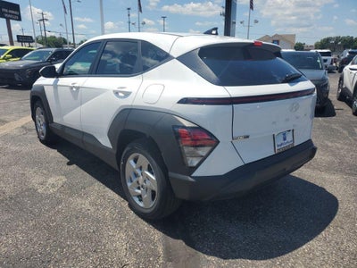 2026 Hyundai KONA SE FWD