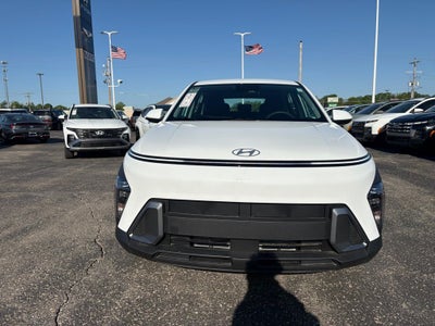 2026 Hyundai KONA SE