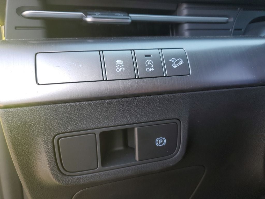 2026 Hyundai KONA SE AWD