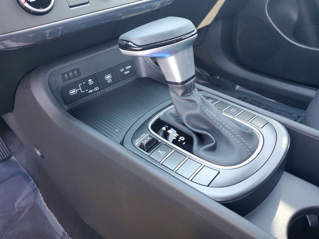 2026 Hyundai KONA SE AWD