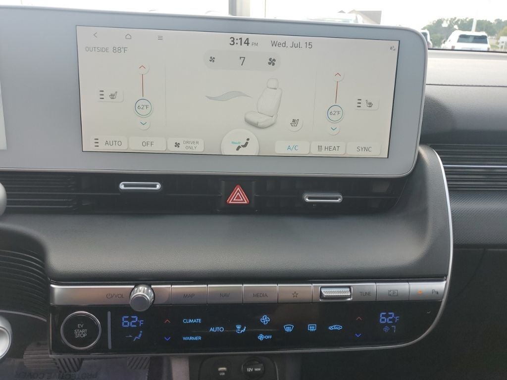2024 Hyundai IONIQ 5 SE