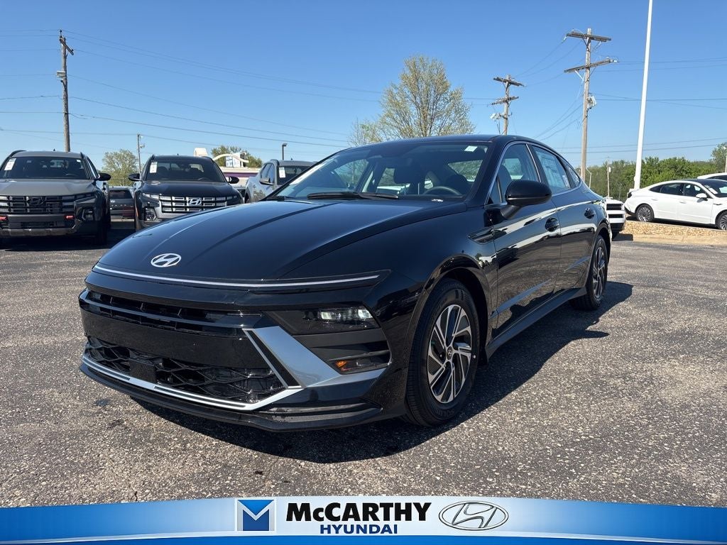 2026 Hyundai SONATA HYBRID Blue