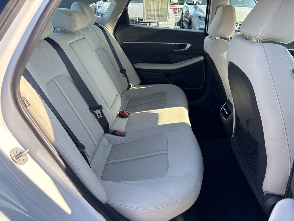 2025 Hyundai SONATA HYBRID SEL