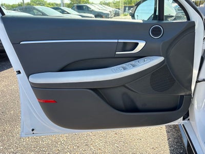 2025 Hyundai SONATA HYBRID SEL