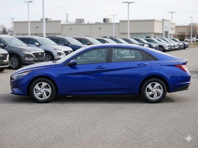 2025 Hyundai ELANTRA SEL Convenience