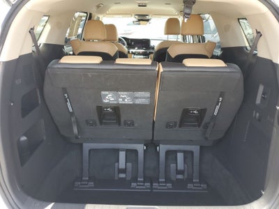 2024 Kia Carnival EX