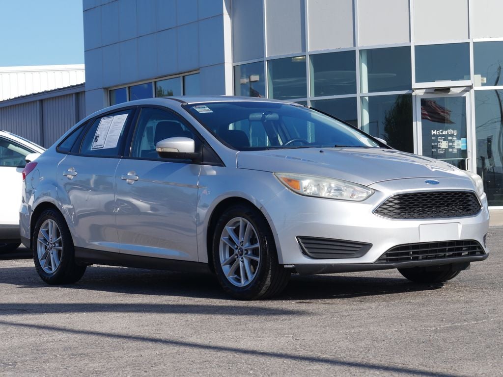 Used 2016 Ford Focus SE with VIN 1FADP3F26GL275491 for sale in Lawrence, KS