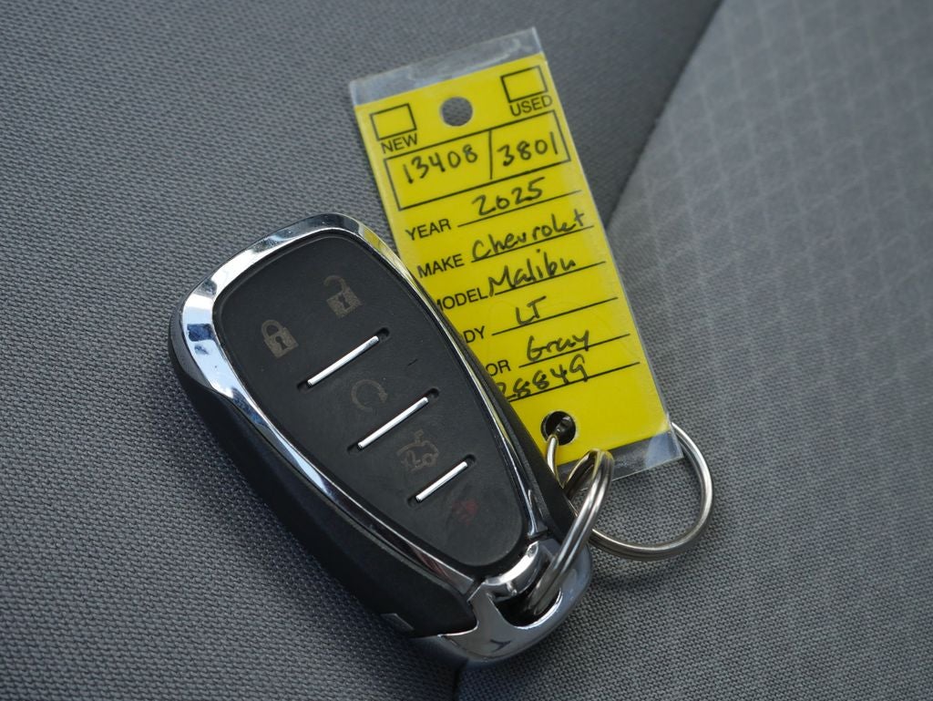 2025 Chevrolet Malibu 1LT - Photo 13