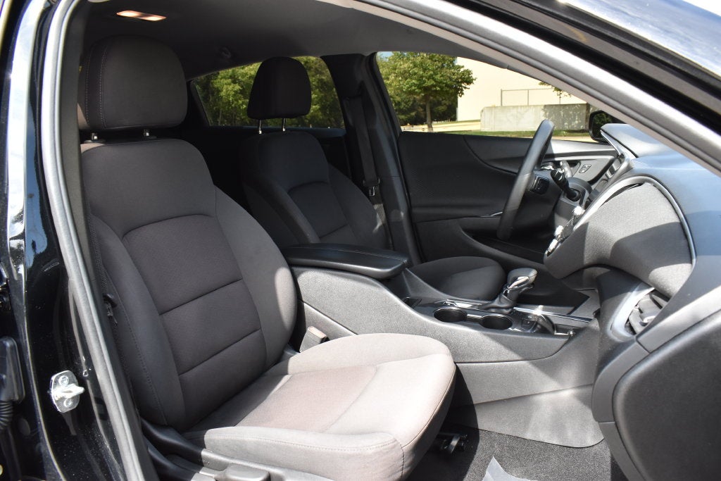 2023 Chevrolet Malibu 1LT - Photo 10