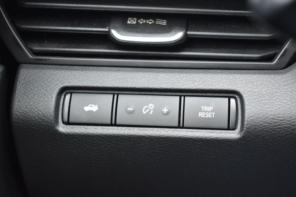 2024 Nissan Altima SR - Photo 22