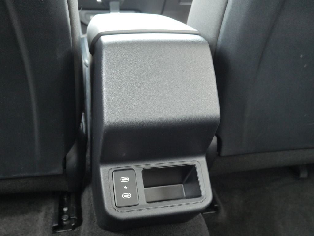 2025 Kia K4 LXS - Photo 27